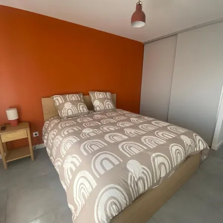 Maison De Village * Abrest